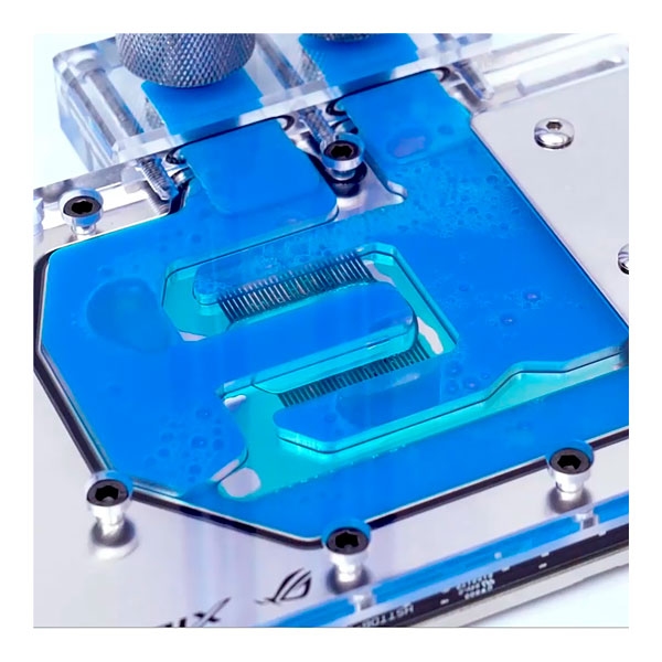 Thermaltake P1000 Coolant Blue