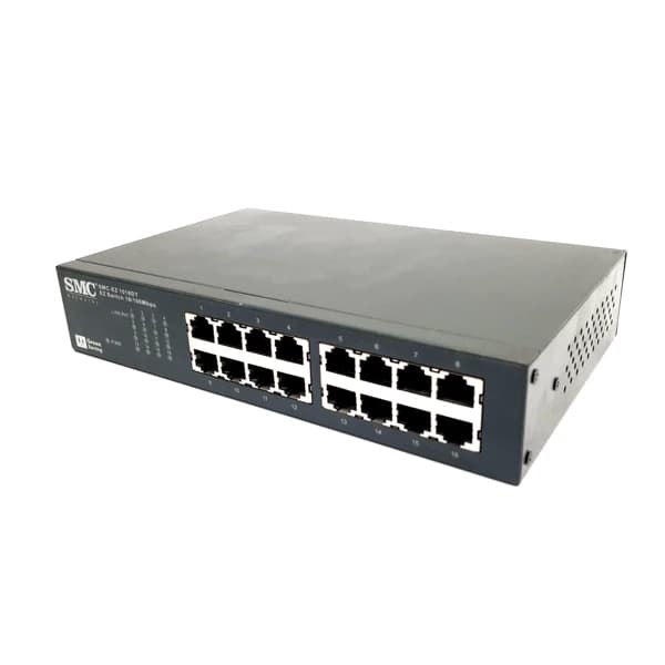 SMC-EZ1016DT Fast Ethernet Switch